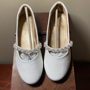 Girl's  White Strap Mary Jane Ballerina Flats Size 2